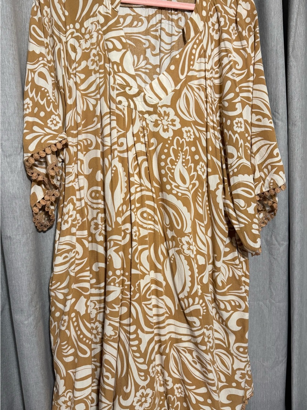 BloomChic Tan & White Floral Maxi Dress